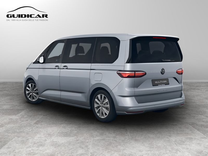 GuidiCar - VOLKSWAGEN INDUSTRIALI NUOVO Multivan 1 Multivan Life  2.0 TDI 110kW  ant. DSG Nuovo